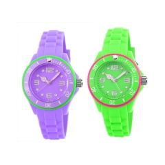 Montre Candy Color Kids Rubber pour le jour de Noël