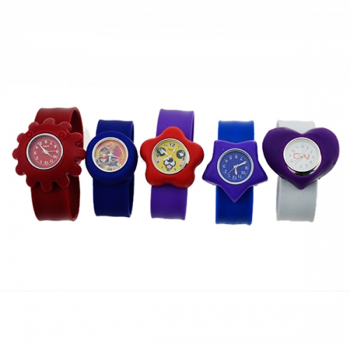 La promotion à bas prix Multi Style Colorful carton kids watch