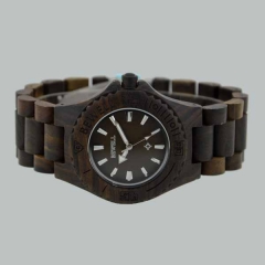 Montre à bracelet en bois à quartz moderne